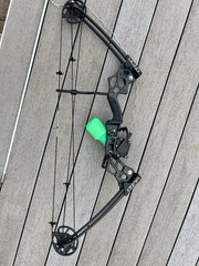 Muzzy Bow Fishing Vice V2 Bow And Bottle Reel Kit – Right Hand