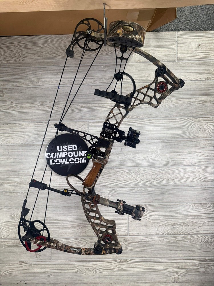 Mathews Z7 Extreme Right Hand Package