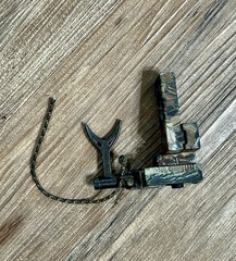 Trophy Taker Shakey Hunter Right Hand Drop Away Rest – Camo