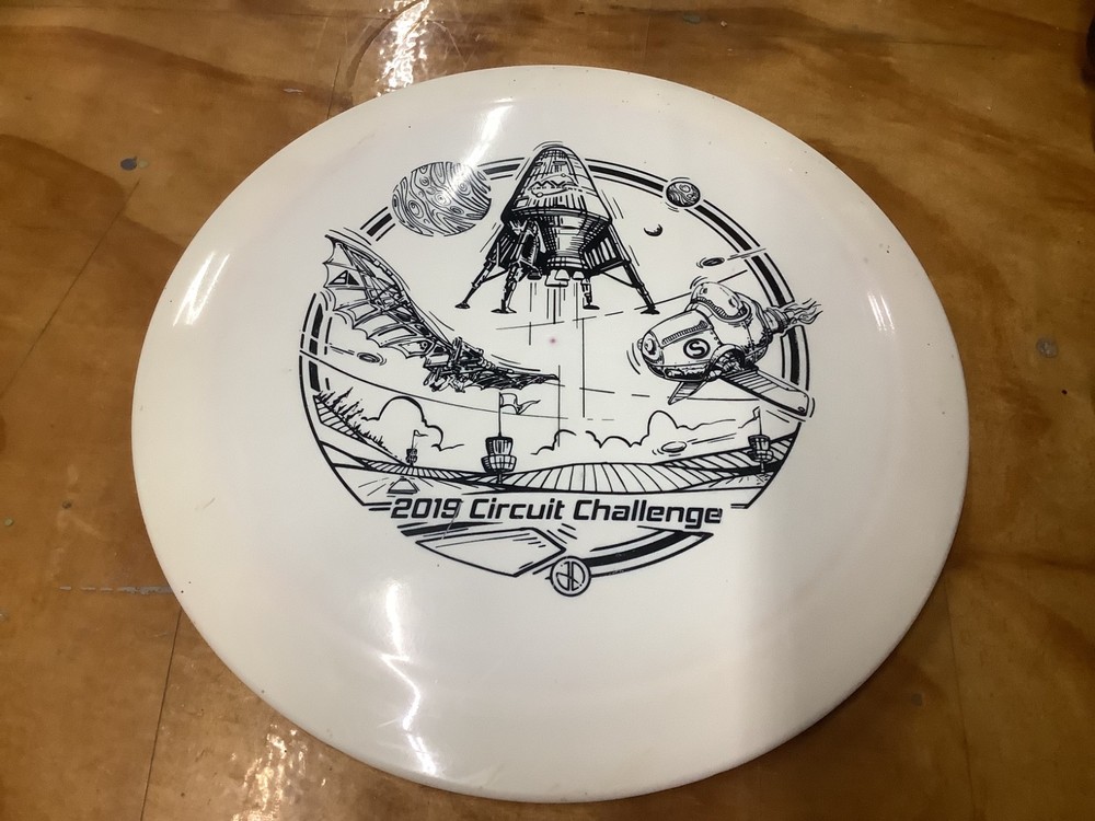 Streamline disc Neutron Trace 175 gram golf disc 2019 Circuit Challenge