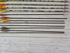 Easton Aluminum Arrows 5 XX75 + Bradheads Camo Hunter 7 Gamegetter 1918 29.5″