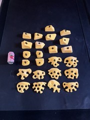 So Ill Climbing Holds Assorted Yellow Fungus, Smooth, Wrecktangles Lot Of 24