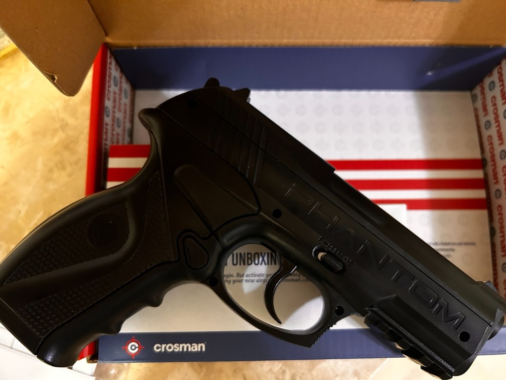 Crosman Phantom P10KT CO2