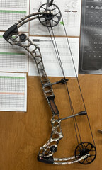 Mathews No Cam HTX Compound Bow RH 29″ 70lb Lost XD New! 1828243