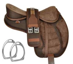 Treeless freemax synnthetic saddle available in all colour and sizes 10″ to 19″