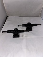 Thunder 7.5” Skateboard Trucks Set Black New Never Used Free Shipping!