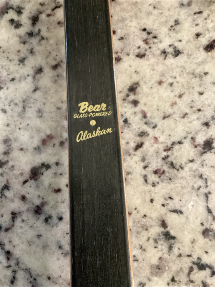 Vintage Bear Alaskan Bow 48# 62 in Left/Right hand Blk/Org (Nw148)