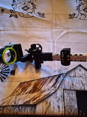 Black Gold AVW3 Ascent Whitetail 3 Pin .019 RH Bow Sight