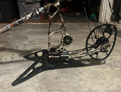 3-D Printed Mathews Engage Limb Legs Carbon Fiber Texture