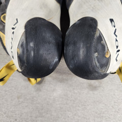 Evolv Shaman Black Yellow Gray Men’s Size 11 Rock Climbing Shoes