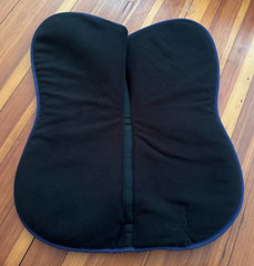 Ogilvy Memory Foam Half Pad – Grey w/ Navy & White Trim – EUC