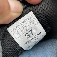 La Sportiva Tarantula Women’s Climbing Shoes US 6 Medium (B/M) Blue EU 37