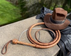 INDIANA JONES – F&G CUSTOMS 10-ft Kangaroo Bullwhip Cosplay ANY INDY FILM STYLE
