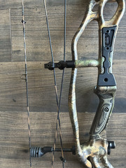 Hoyt Carbon Spyder 30 in Realtree #3 Cam 28-30″ 70# 332fps!