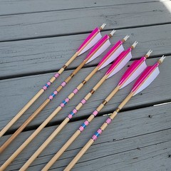 Half Dz 11/32 Cedar Arrows 31″ RW Fletch 5″ 35-45# With 130gn Field Points
