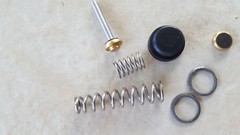 Benjamin later 340, 342,347 with no hole in pump cup seal kit