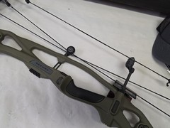 Hoyt RX-9 Ultra 60 – 70lbs/26″ – 31″/Wilderness