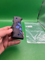 Ion Grips Black Blue