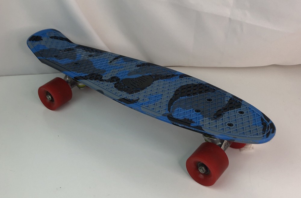 High Bounce Unisex Kids Blue Four Carry Wheels Complete Classic Skate Board