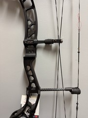 Bowtech Archery CP28 Kuiu Verde/Black RH 50# 24.5-30″ Draw Length NEW