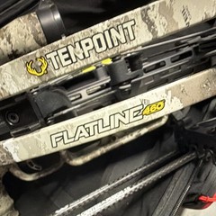 TenPoint Flatline 460 Camo Crossbow w/ BlackOut Case & CenterPunch 16 Arrows