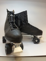 Chicago 805 Roller Skates Leather Lined Rink Skate Men’s Size 12 (MENS 12)