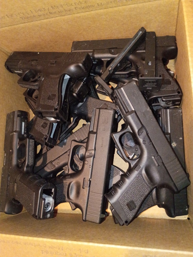 Lot Of 14 Umarex Glock 19 Air Pistol 177 BB Gun CO2 Action Black As Is Missing P