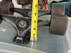 2 Gullwing 10″ & 50° Charger Neil Carver Skateboard Trucks Longboard