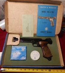 Great Smith & Wesson Model 79G .177 Caliber Air Pistol Resealed and Shoots Great