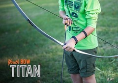 Bear Titan Youth Bow Set 60in 29lbs Age 12 and Up Armguard, Arrows, Finger Tab