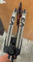 Mathews V3X 29 Compound Bow RH 29″ 70lb Stone 4506033