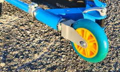 SWAGTRON K1 Kick Scooter Children & Teens Foldable Blue w/ Yellow Free US Ship