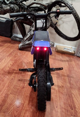 Razor 12v – 24v 2 LED Brake OR Taillights ad on. Must Have Our Variable Speed