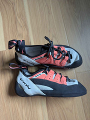 Evolv Geshido Black And Pink Climbing Shoes Women US 11 New Without Box
