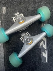 2 Gullwing 10″ Charger Skateboard Trucks Longboard Ricta Cloud Wheels