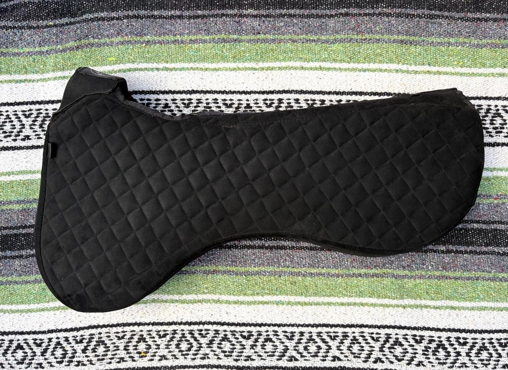 Total Saddle Fit – English – SQUISH PAD – Dressage – Medium (17.5-18″) – Black