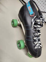 Roller Derby Cobra Skates Size 10 (US) Black/Teal Vintage 340 Skates