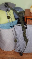 Bear LH Whitetail II Vintage Compound Bow Archery Hunting With Quiver And Sight