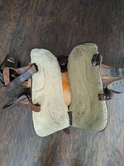 Vintage SIMCO 5567 Western Horse Saddle With Metal Trim