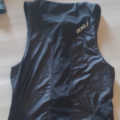 2XU Triathlon Top Sleeveless Half Zip Black Size Large MT4358a