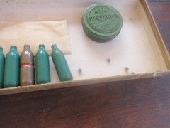 PLAINSMAN CO2 GAS PISTOL .22 CAL CHALLENGER ARMS CO.