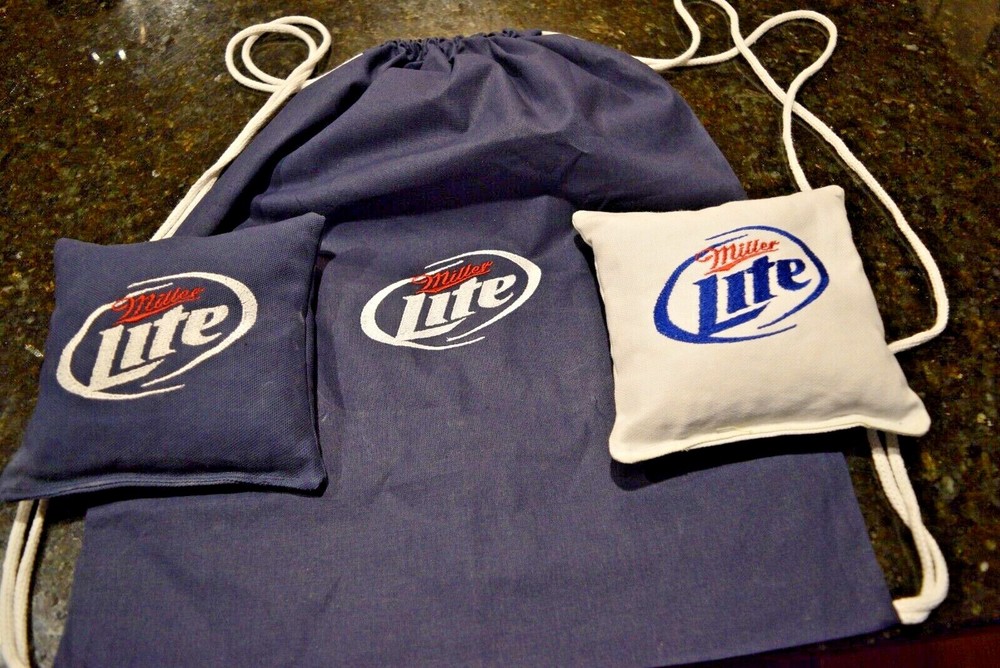 8 Cornhole Bags Plus a Carrying Bag! Miller Lite! Whole Corn or Pellets