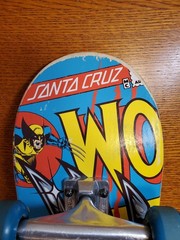 SANTA CRUZ X MARVEL «WOLVERINE SCREAMING HAND» SKATEBOARD