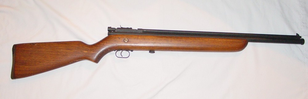 RARE VINTAGE CROSMAN MODEL 114 .22 CALIBER AIR RIFFLE – 1950 to 1955 ERA