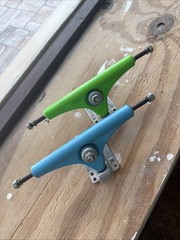 Gullwing Charger 2 Longboard Trucks 10” one pair