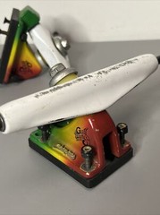 Gullwing Longboard Trucks Charger Reverse Kingpin Rasta 9″
