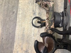 Barnett Vortex Hunter compound bow, 29” draw, #60 pull. FREE S&H!
