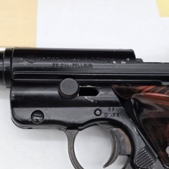 Vintage Crosman MARK I Single Shot .22 Caliber Pellet CO2 Target Pistol w/box