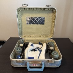Vintage Nike High-Top Leather Roller Skates — White/Navy Blue ~size 8 Men