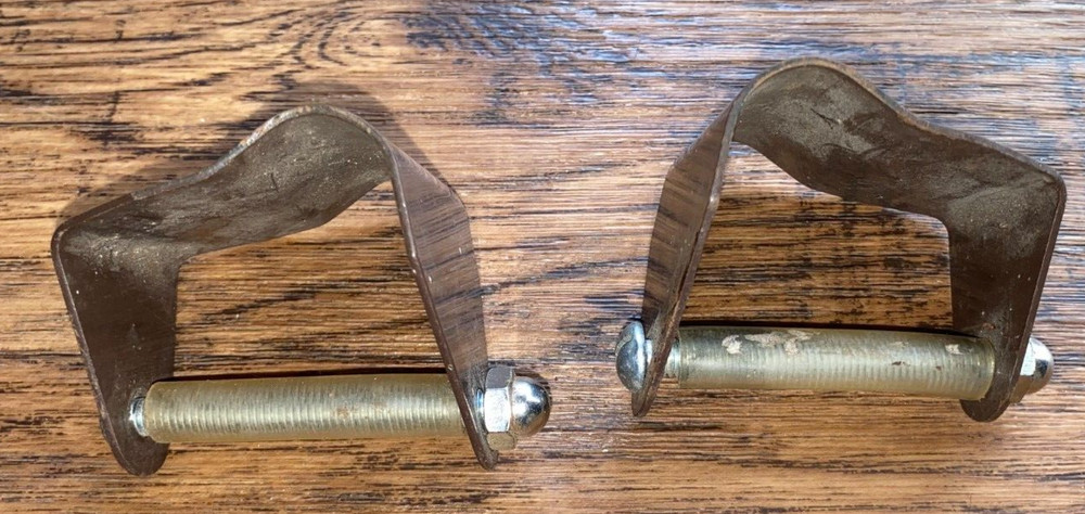 2 1/2» STIRRUP TURNERS